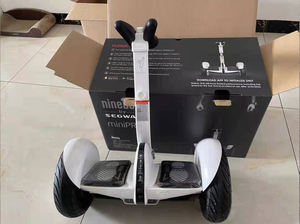 Patinete eléctrico autoequilibrante Ninebot <span class=keywords><strong>Mini</strong></span> <span class=keywords><strong>Pro</strong></span> original negro/blanco - Product Image 5