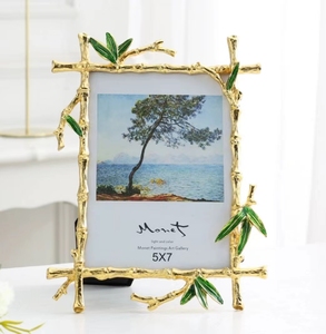 <span class=keywords><strong>Cadre</strong></span> <span class=keywords><strong>Photo</strong></span> personnalisé, lumière de luxe, branche dorée, <span class=keywords><strong>cadre</strong></span> <span class=keywords><strong>photo</strong></span> 6 /7 pouces, <span class=keywords><strong>cadre</strong></span> <span class=keywords><strong>photo</strong></span> haut de gamme, cadeaux de mariage/vacances - Product Image 5