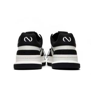 Baskets décontractées élégantes pour femmes, noires et blanches, avec plateforme épaisse, talon surélevé, lacets, bout carré, tige en PU - Product Image 3