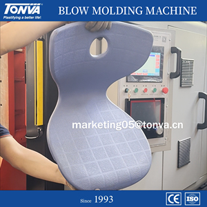 Machine de moulage par soufflage de chaise d'école en plastique empilable - Product Image 2