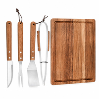 Ensemble de barbecue portable 5 pièces avec planche à découper en bois d'acacia, couteau à découper et fourchette en acier inoxydable pour barbecue au charbon de bois en extérieur