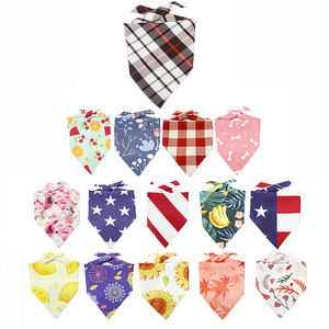 מותאם אישית כלב פוליאסטר רך <span class=keywords><strong>bandana</strong></span> לוגו קיץ אופנתי עור ידידותי משולש חיית מחמד צעיף סט סיטוני הדפסה - Product Image 1