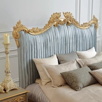 Lit de luxe de mariage européen sculpté en bois massif rétro français 2M Chambre à coucher principale avec revêtement en cuir inspiré du vieux palais