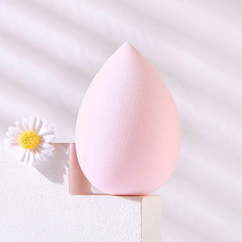 Hot Selling Custom Design Teardrop Shape Latex Free Beauty Makeup Sponge Foundation Sponge Applicator Sponges For Makeup 