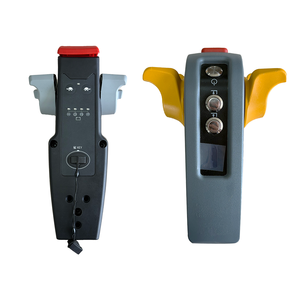 Tête de commande ET126 pour transpalette EP EPT15 <span class=keywords><strong>F5</strong></span> - Poignée de commande en plastique avec accélérateur, indicateur de batterie et bouton de levage, 150 kg - Product Image 1