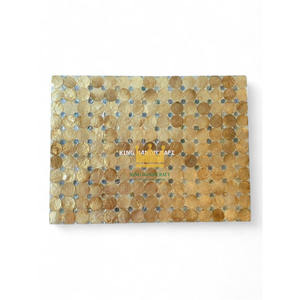 Set de table rectangulaire en nacre écologique de 6 mm d'épaisseur pour repas décontractés et mise en scène de table naturelle, origine Vietnam - Product Image 1