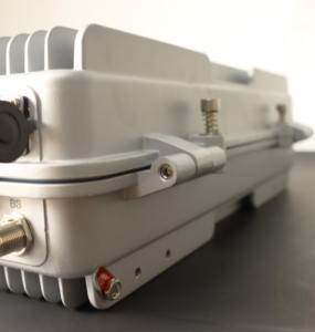 Répéteur de signal radio bidirectionnel 5W pour talkie-walkie <span class=keywords><strong>Tetra</strong></span> <span class=keywords><strong>400</strong></span> MHz, amplificateur de bande sélective - Product Image 3