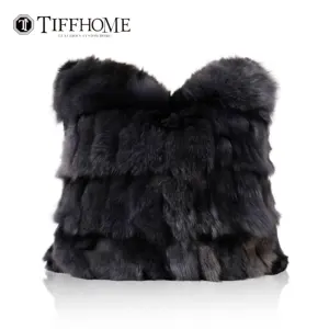 Tiff Home Wholesale New Innovation 45*45cm Reusable Black Fox Fur Comfy Luxury Throw Pillows Boho For Home Decor