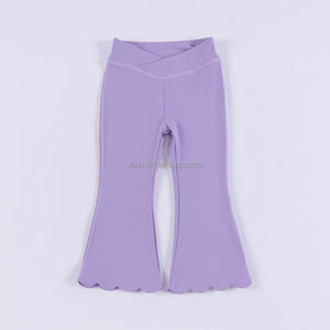 Pantalons de <span class=keywords><strong>sport</strong></span> pour filles à étiquette privée personnalisée, pantalons de yoga pour enfants, ourlet festonné, pantalons évasés, vêtements de <span class=keywords><strong>sport</strong></span>, vêtements athlétiques, leggings de <span class=keywords><strong>sport</strong></span> - Product Image 1
