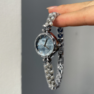 Reloj de Pulsera con Perlas Redondas Azules CILOA, Reloj de Cuarzo de Alta Calidad, Impermeable, Informal y Personalizable para Mujer - Product Image 5