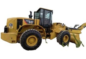 รถตักตีนตะขาบด้านหน้ามือสอง950ชม. - Product Image 1