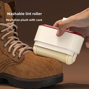 <span class=keywords><strong>Brosse</strong></span> de nettoyage pour chaussures en daim, <span class=keywords><strong>nubuck</strong></span> et peau de cerf avec manche en bois et <span class=keywords><strong>brosse</strong></span> en caoutchouc deux-en-un au design moderne - Product Image 2