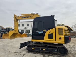 Gebruikt Komatsu PC60 graafmachine groothandel, goede kwaliteit, origineel uit Japan, tweedehands Komatsu 6-tons graafmachine, gebruikte minigraafmachine - Product Image 1