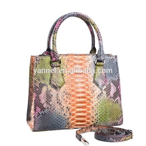 กระเป๋าสะพายไหล่หนังงูกระเป๋าโท้ทกระเป๋าแบรนด์เนมกระเป๋าหนังขนาดกลางสุดหรูมีหลายสีสำหรับผู้หญิงกระเป๋าโท้ทขนาดเล็กดีไซน์เนอร์งูหลาม - Product Image 2