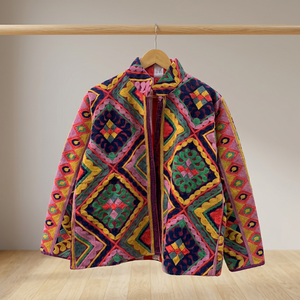 Veste d'hiver épaisse en polyester pour femme, à col montant, avec fermeture éclair et motif géométrique brodé - Product Image 3