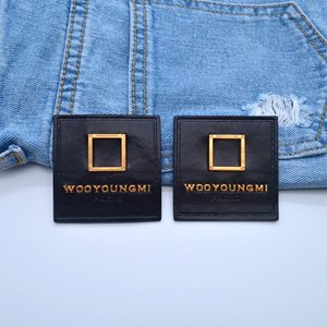 High Quality <strong>Custom</strong> Size &amp; Logo Jeans Label Hot-pressed Denim Label Luxury Imprint Real Leather Labels