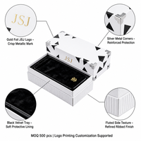 Étui de téléphone personnalisé en papier recyclé avec logo en relief, pelliculage mat, doublure en éponge et fermeture magnétique pour emballage de téléphone portable