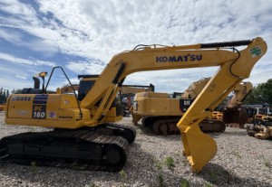 รถขุดไฮดรอลิกมือสอง Komatsu PC160-7 ขนาด 16 ตัน ราคาโรงงาน เครื่องจักรก่อสร้างขนาดกลาง รถขุด Komatsu PC160 มือสอง - Product Image 3