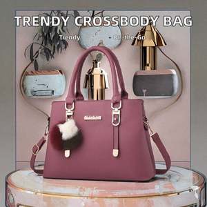 Sac de rangement en silicone avec bandoulière et boucle magnétique pour cosmétiques multi-usages - Product Image 2