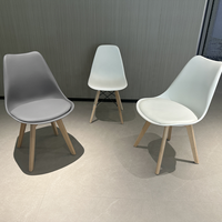 Ensemble table et chaises de cuisine, style nordique, coussin de siège doux, chaise de salle à manger, tulipe en plastique, installation facile, sillas de comedor