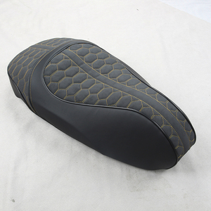 OEM personalizado GANE diamante diseño Nappa cuero gamuza asiento cubierta moda Pedal motocicleta estilo para Vespa GTS - Product Image 2