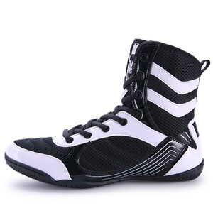Nuevos Zapatos de Boxeo Profesionales Cómodos para Combate, Gimnasio, Fisicoculturismo y Competencia, de Alta Calidad, Marca IRON PUNCH INDUSTRIES, de Cuero - Product Image 1