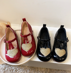 Chaussures à talons scintillantes en forme de cœur pour filles, idéales pour les mariages et les fêtes, sandales de demoiselle d'honneur pour enfants et tout-petits, vente en gros - Product Image 2