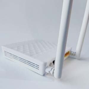 ONU Gpon Todas las marcas HW Inglés Firmware Router Gpon Ont Hg8245h Inglés Firmware1GE + 3FE + 1tel + 1usb + WIFI 2,4G Router HG8546M - Product Image 2