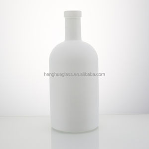 Venta caliente personalizada 500ml botella de aceite de oliva de vidrio blanco mate 16oz licores <span class=keywords><strong>Gin</strong></span> Ron Vodka Brandy whisky botella de licor de vidrio Nórdico - Product Image 2