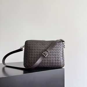Bolso de Pecho de PU de Alta Calidad, Bolso Bandolera de Diseño, Bolsos Cruzados de Hombro de Cuero Tejido - Product Image 4