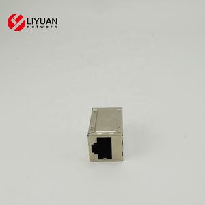 LIYUAN Silver Cat6 RJ45 Coupleurs <span class=keywords><strong>LAN</strong></span> en ligne métalliques blindés Ethernet Patch Cable Extender Connectors <span class=keywords><strong>LY</strong></span>-SB42-S6 - Product Image 6