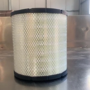Filtre à air pour camion 17801-78110 A-13570 R004304 P845201 Diamètre intérieur 132 mm pour camions japonais Pièce de rechange - Product Image 1