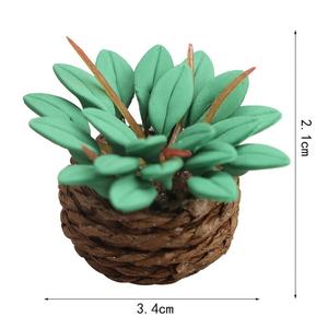 Miniature décorative en argile pour maison de poupée, modèle de fleur en plastique DIY avec panier suspendu et plantes vertes - Product Image 2