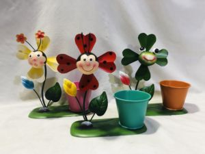 กระถางต้นไม้รูปกังหันลมโลหะสีเขียว งานฝีมือเคลือบสีฝุ่น ตกแต่งสวน ขนาด 38x14x43 ซม. - Product Image 3