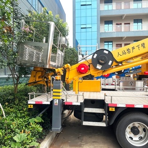 Camion nacelle Isuzu KV100 28m à bras télescopique pour l'installation et l'entretien des éclairages publics - Product Image 4