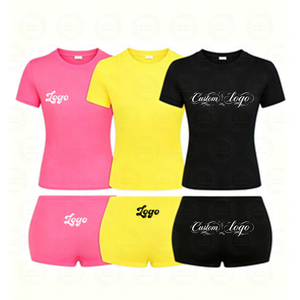 Set Estivo da Donna Y2K con Logo Personalizzato, 2 Pezzi, Top a Maniche Corte e Pantaloncini, Completo Loungewear - Product Image 1