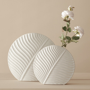 Jarrones de porcelana de lujo para decoración del hogar, juego de jarrones de flores de hoja de escritorio, jarrones de cerámica blancos, venta al por mayor - Product Image 1