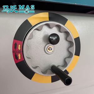 מכונת כרסום אנכית לעיבוד עץ מדגם MAS MX5117B עם שולחן עבודה בגודל 1130x670 מ\\\"מ - Product Image 3