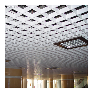 Panneaux de <span class=keywords><strong>plafond</strong></span> en grille à lames en aluminium métallique <span class=keywords><strong>pour</strong></span> décoration intérieure, panneaux de <span class=keywords><strong>plafond</strong></span> à cellules ouvertes, dalles de <span class=keywords><strong>plafond</strong></span> à lattes, design de <span class=keywords><strong>faux</strong></span> <span class=keywords><strong>plafond</strong></span> <span class=keywords><strong>pour</strong></span> centre commercial, hall, maison - Product Image 1
