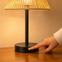 Lampe de table LED sans fil, solaire, étanche, en rotin tressé, rechargeable par USB, pour extérieur, jardin, patio, balcon, cour