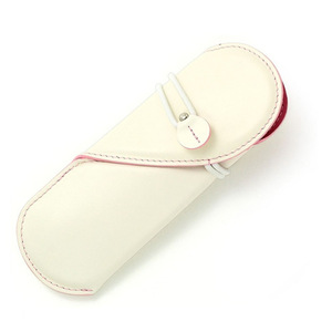 Estuche de lápices de cuero bicolor personalizable, bolsa de papelería creativa con forma de corazón, estuche de lápices para estudiantes de estilo japonés y coreano - Product Image 2
