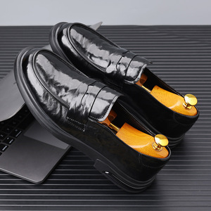 Mocasines de Cuero Suave para Hombre, Negros y Marrones, Zapatos Formales de Negocios, Talla Adulto 9111 - Product Image 3