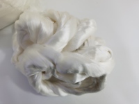 Briques supérieures naturelles non teintées fibre fournitures d'art feutrage filature teinture tissage bricolage crayon itinérant blanc 100% soie de mûrier ruban