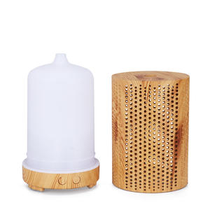 Diffuseur d'arômes à effet bois 200 ml, humidificateur à lumière LED pour la maison et la chambre (21-30 m²), avec minuterie 2-8 heures, faible bruit inférieur à 36 dB - Product Image 2