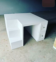 Table de pédicure professionnelle Yicheng Beauty, durable, pour salon de manucure, poste de travail pour les soins des pieds, équipement de traitement des ongles.