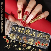 Ensemble de breloques pour ongles dorées - 4 boîtes - Breloques 3D en forme de croix et de cœur - Strass - Cristaux - Outils en acrylique - Kit minimaliste pour la décoration des ongles DIY