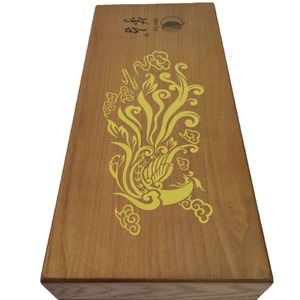 Caja de vino rectangular de madera maciza con acabado lacado brillante tipo piano para almacenamiento de vino y whisky - Product Image 1