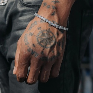 Pulsera de tenis de diamante redondo de plata de lujo de 5mm para hombres, joyería helada, accesorio elegante de fiesta de estilo hip hop - Product Image 3