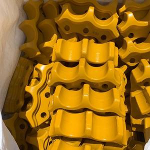 อะไหล่ช่วงล่างรถดันดินโคมัตสึ D85 ชุดโซ่และรองเท้าตีนตะขาบ ลูกกลิ้งล่าง สprocket ล้อหน้า ลูกกลิ้งนำหน้า ลูกกลิ้งบน - Product Image 4