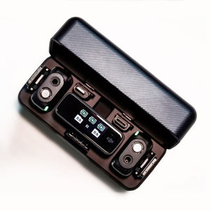 ไมโครโฟนไร้สาย <span class=keywords><strong>DJI</strong></span> Mic สำหรับกล้อง <span class=keywords><strong>DJI</strong></span> Action 2 <span class=keywords><strong>OM</strong></span> <span class=keywords><strong>5</strong></span> สมาร์ทโฟนที่มีพอร์ต Lightning และ USB-C ระยะส่งสัญญาณ 250 เมตร บันทึกเสียงแบบสองช่องสัญญาณ - Product Image 2